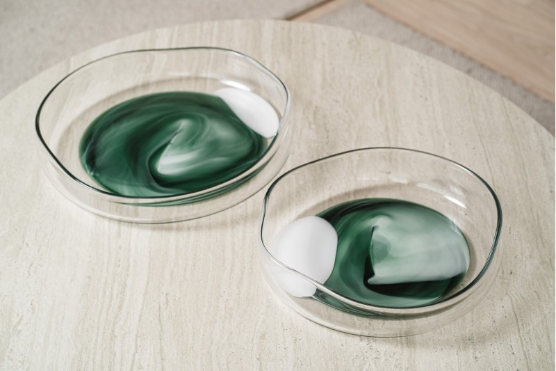 COLLECTION LAGOA: TABLES CENTRALES EN VERRE COLORÉ| VP Interiorismo.