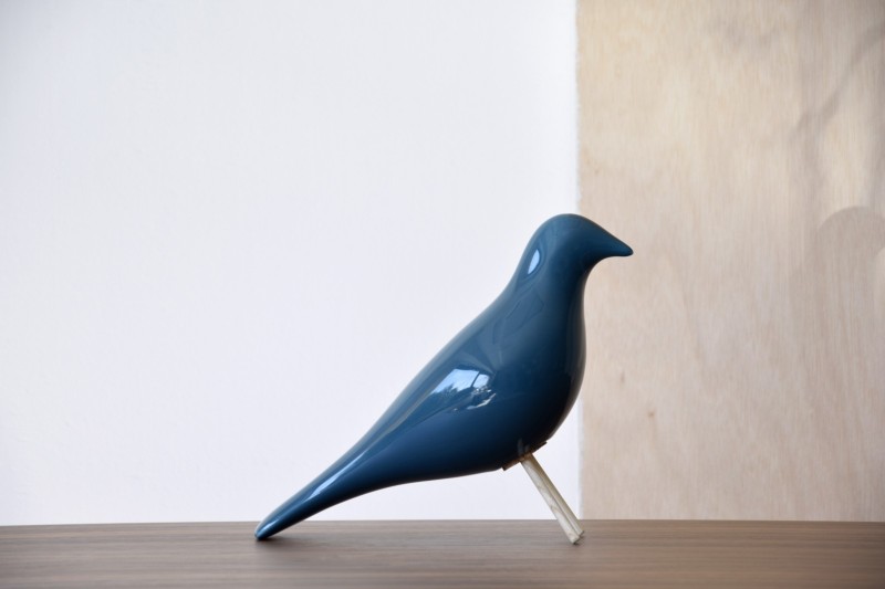 OISEAU EN CERAMIQUE. BLEU GLOSSE | VP Interiorismo