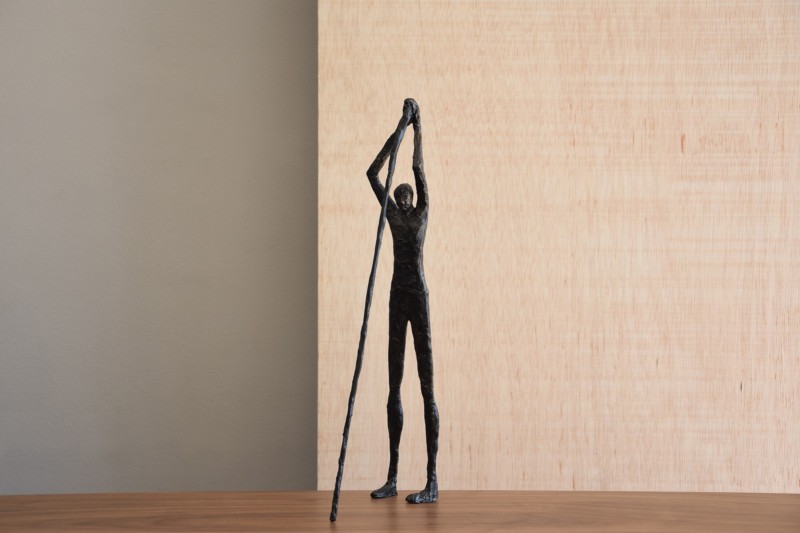 HOMME SCULPTURE EN METAL No.1 | VP Interiorismo