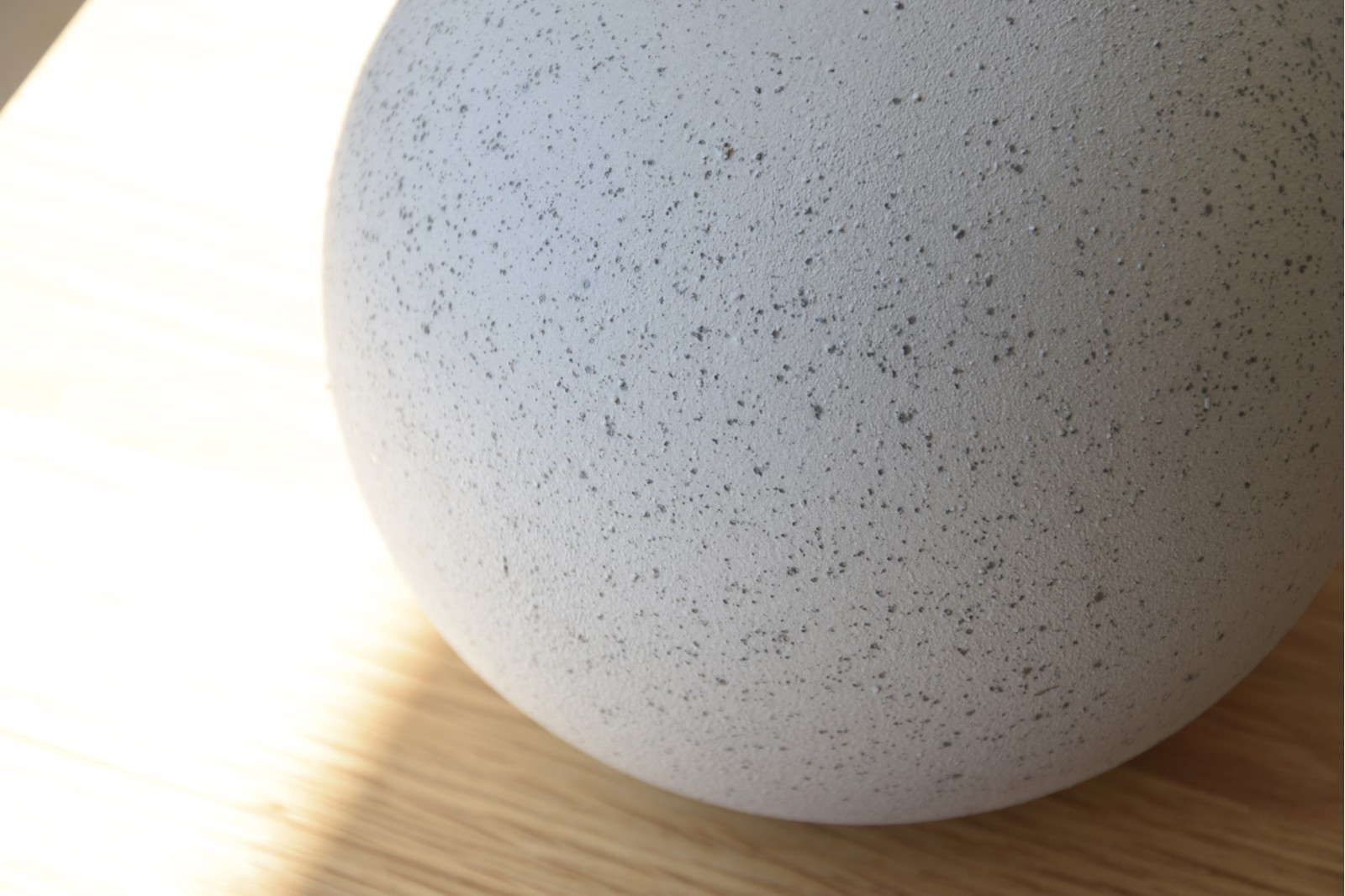 BOLA CERAMICA GRIS CEMENTO