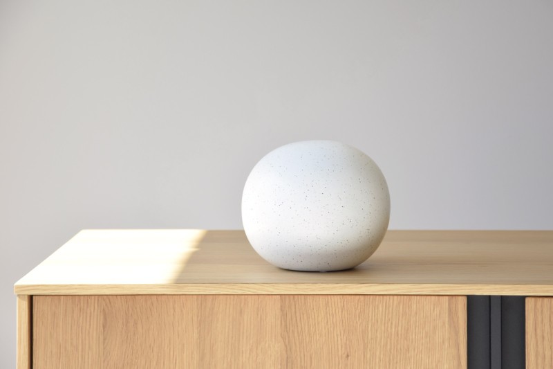 BOULE EN CERAMIQUE AVEC MOUCHETURES | VP Interiorismo