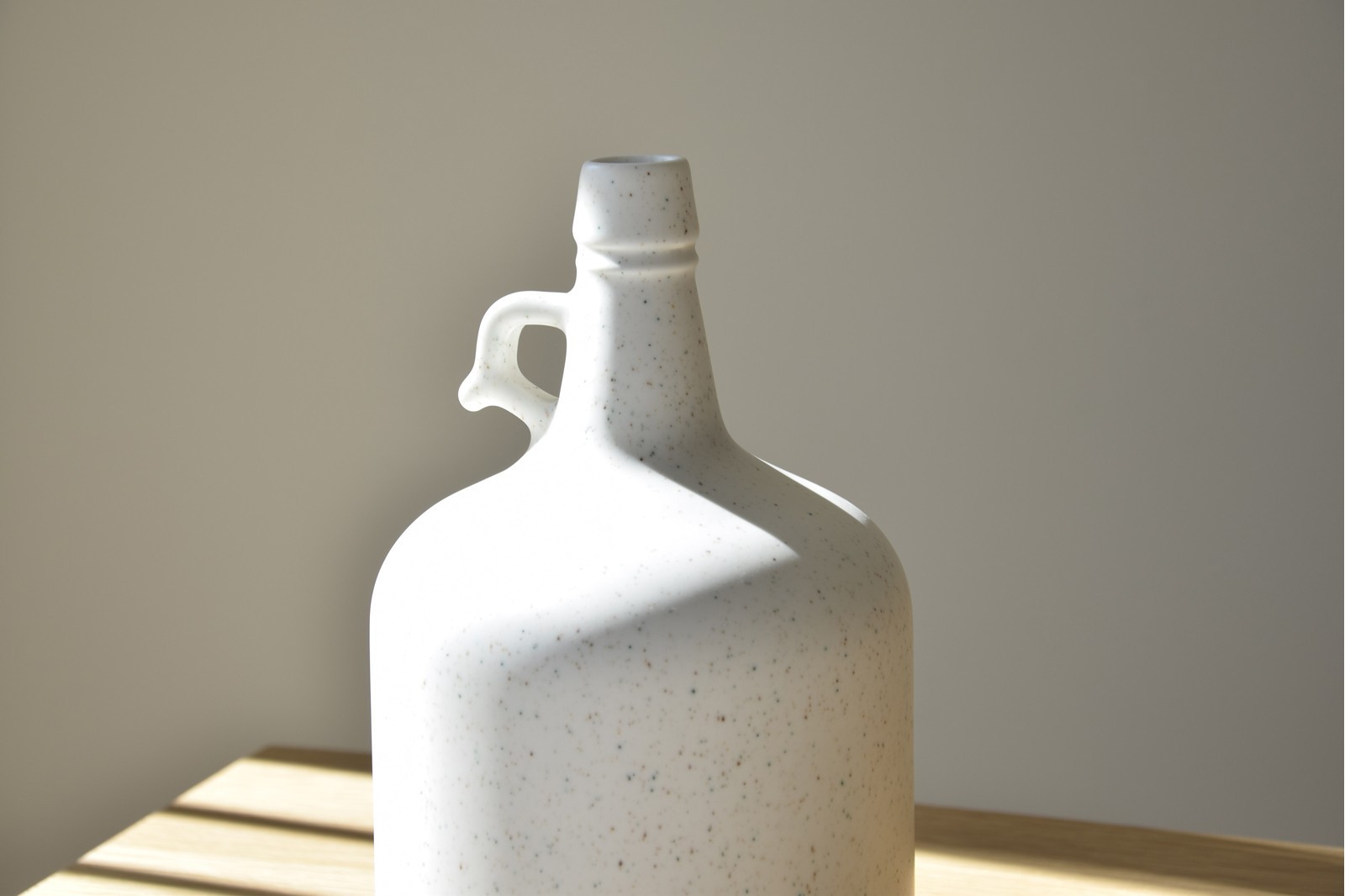 GARRAFA CERAMICA PINTA.COLECCION GARRAFA