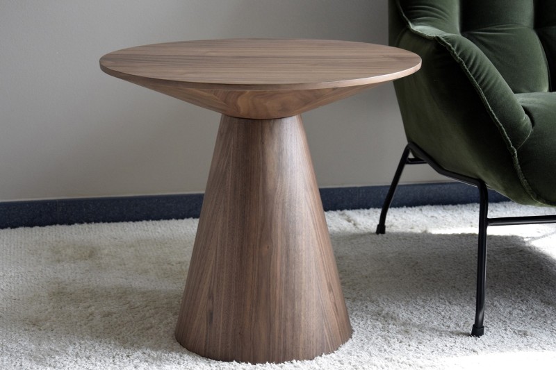 TABLE D-APPOINT RONDE EN NOYER | VP Interiorismo