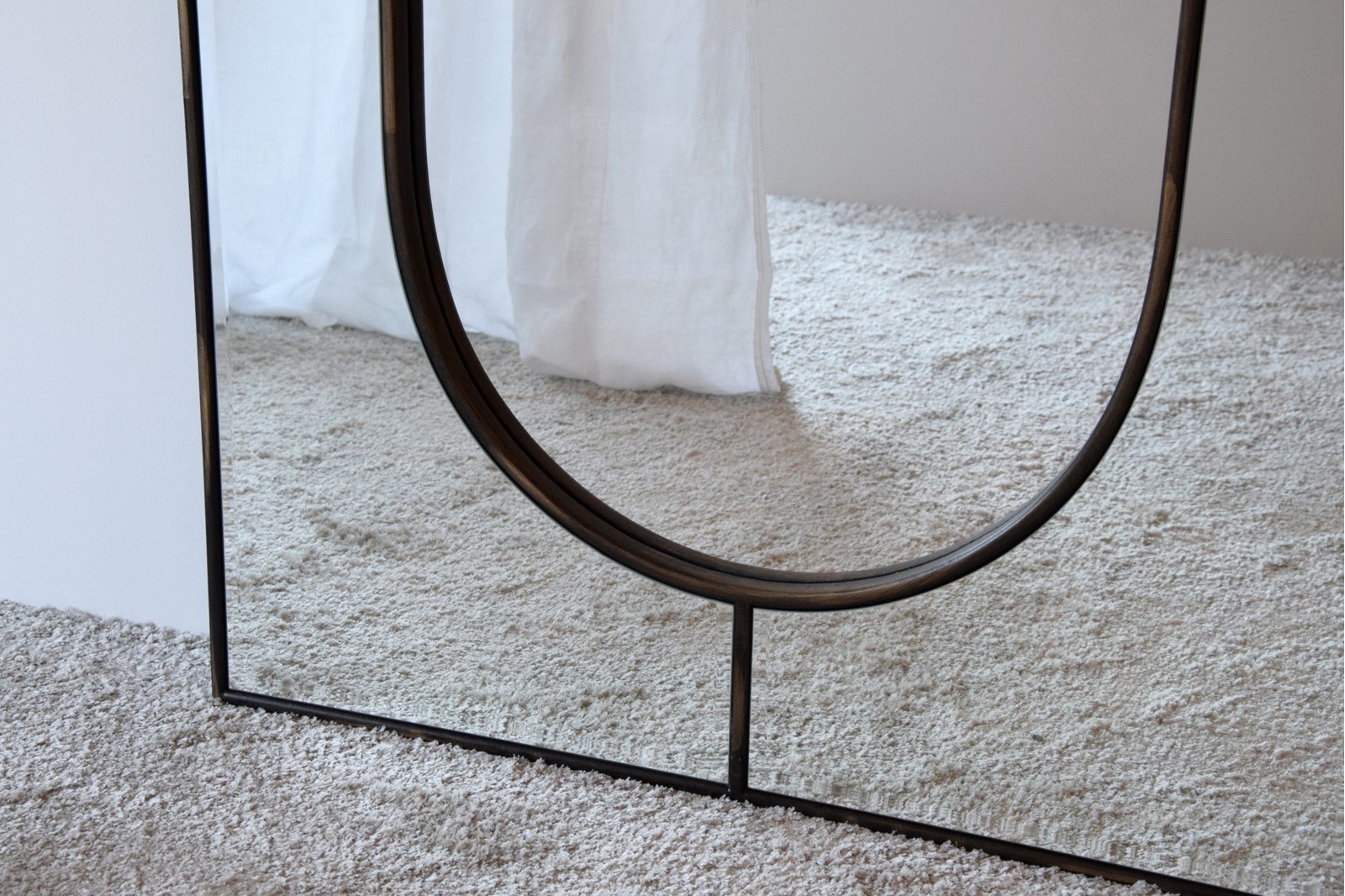 ESPEJO RECTANGULAR OVAL DE SUELO